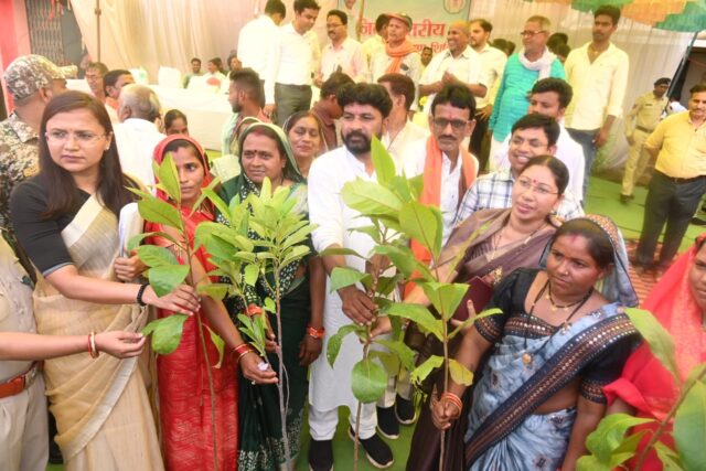 1719494721_753d4de518032412ef8e