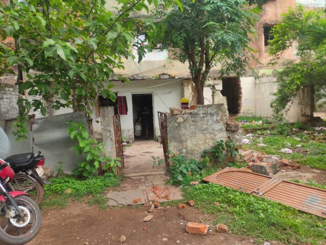 61 illegally occupied houses in township vacated by BSP’s Enforcement Department (2)