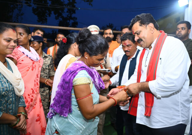 1723821313_4c3f985eb07975d779c9