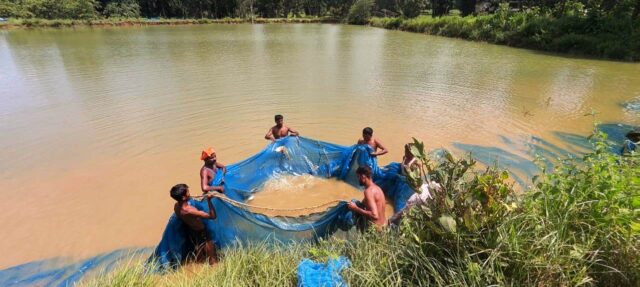 1726052755_5289e773223f6be93841