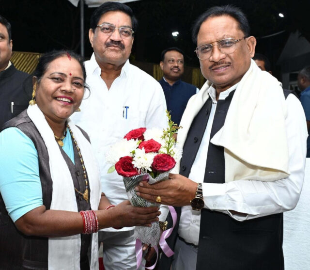 1732706822_29ee9d52eec52c523ce7