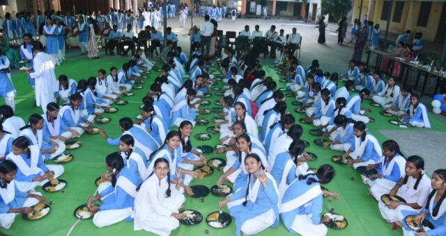 1732722336_d29ee2e2051306e2df24