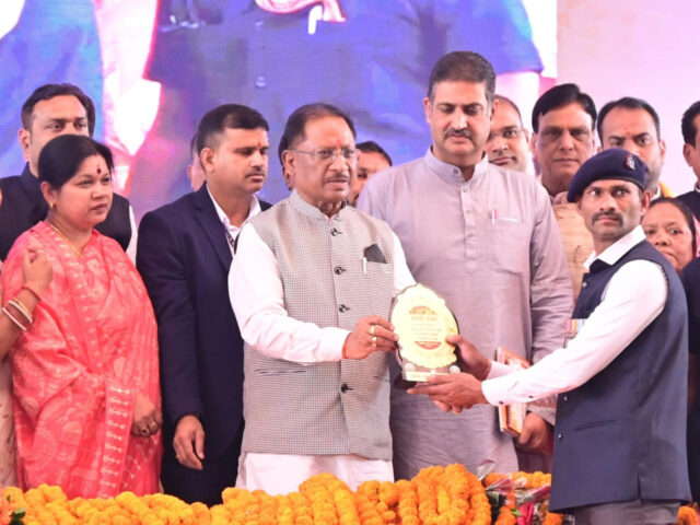 1736172890_7d170f8c9e7e8623821d