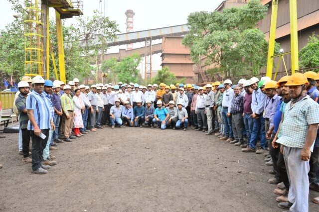 सिंटरिंग प्लांट-3 की ओपन गैन्ट्री क्रेन का सफल नवीनीकरण (4)