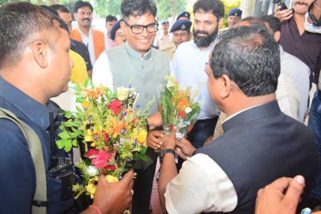 1757585085_6d9298945b160d2a60b5