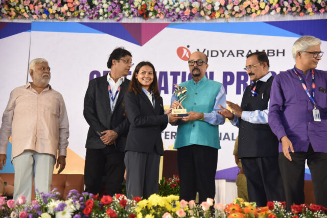 1757762665_6496557872d7aa2dcd31