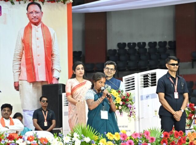 1758121974_645538003605be6614bb (1)