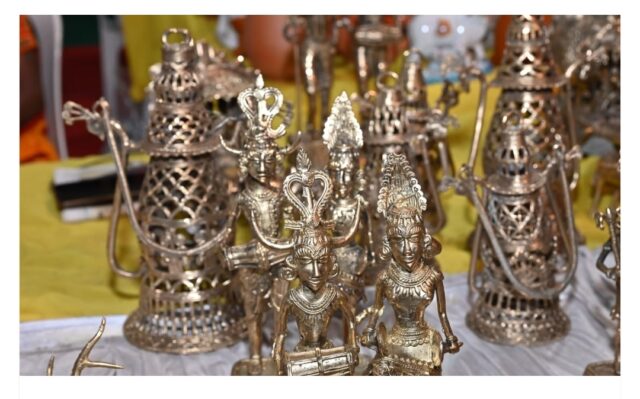 Screenshot_2025-11-04-22-41-59-636_com.android.chrome-edit